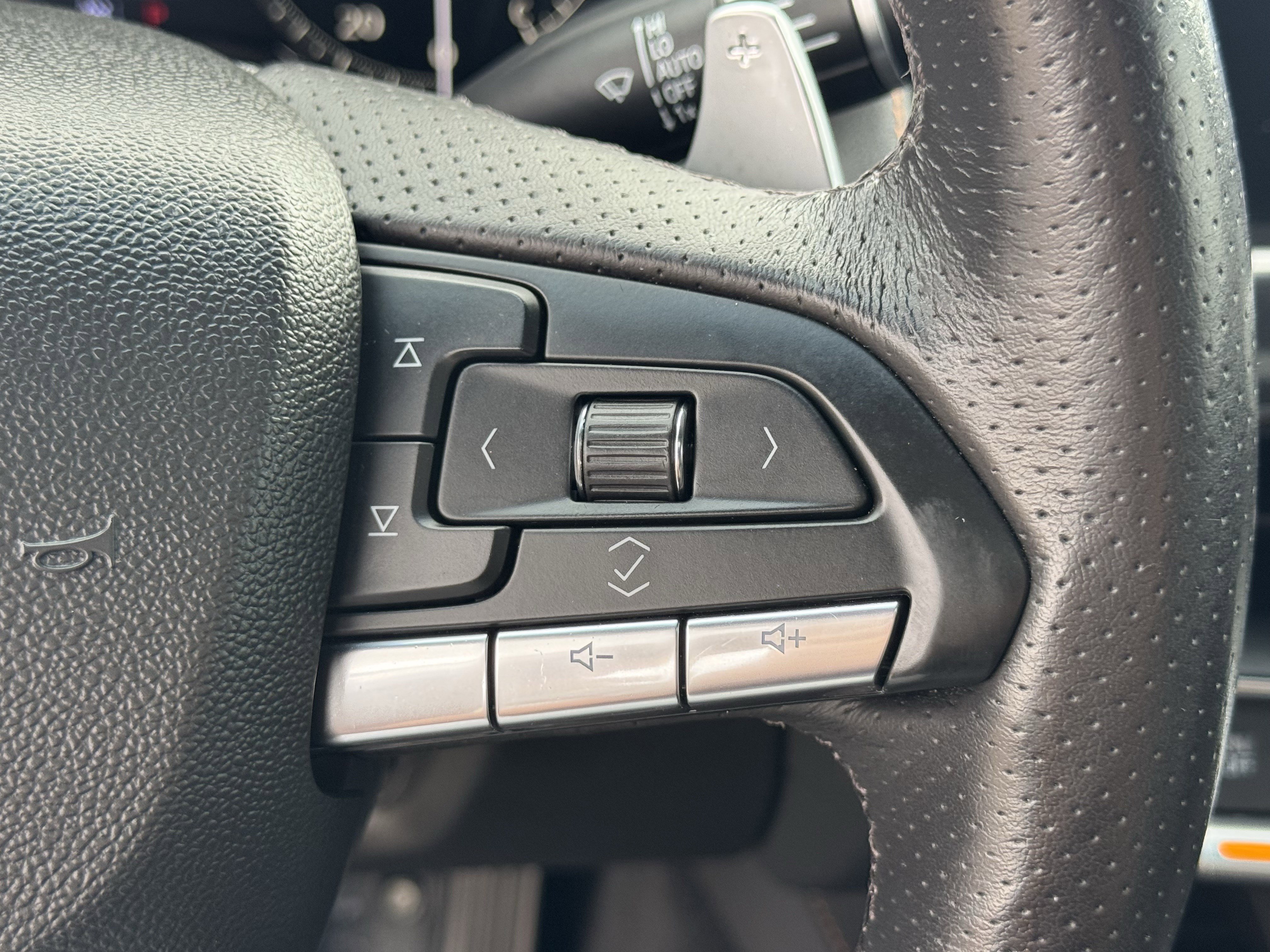 Used 2023 Cadillac CT5 Sport RWD image 23