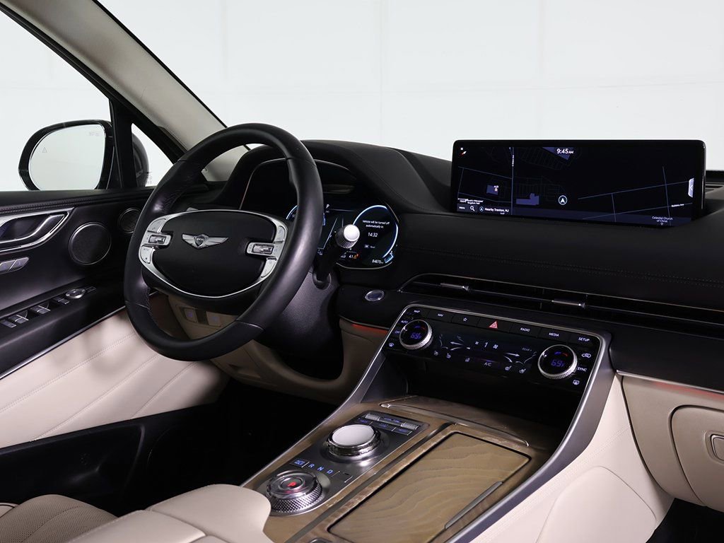 Used 2023 Genesis GV80 2.5T w/ Prestige Package image 41