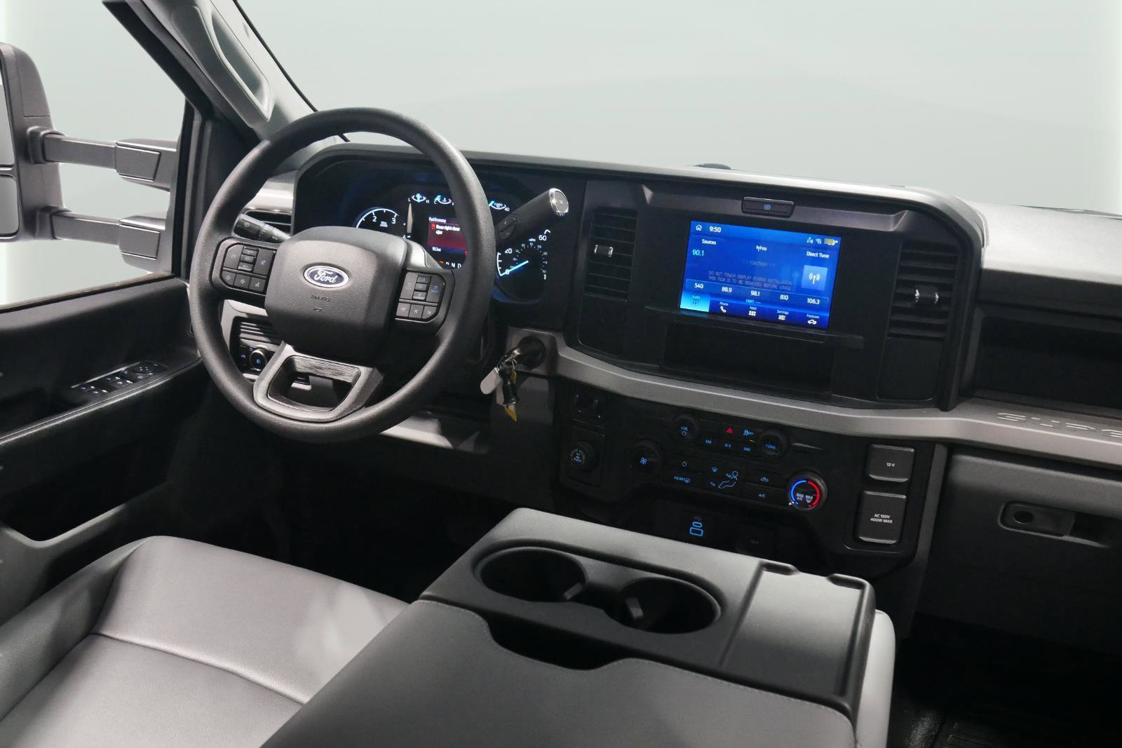 New 2025 Ford F250 XL w/ XL Chrome Package image 57