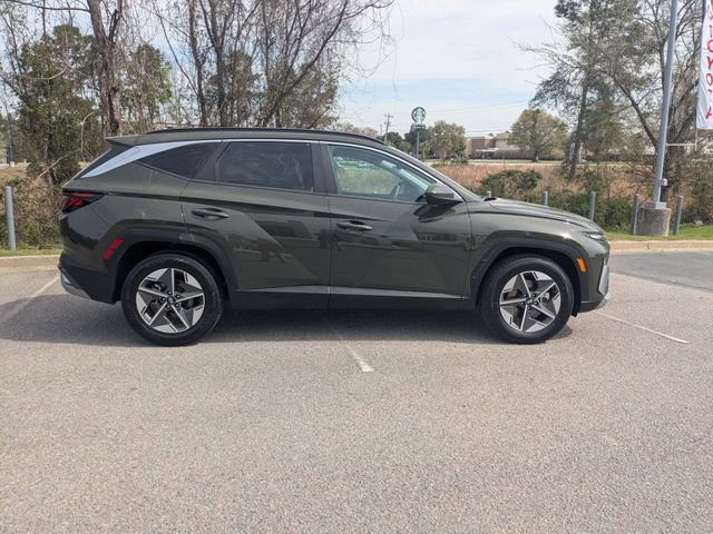 Used 2025 Hyundai Tucson SEL FWD image 2