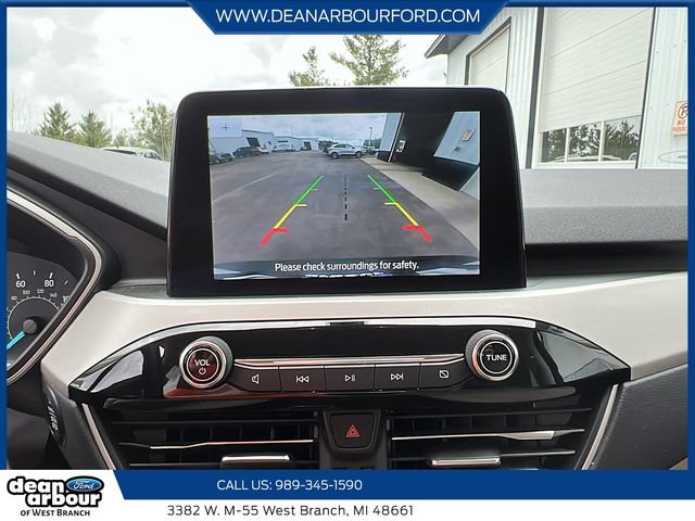 Used 2022 Ford Escape SE w/ Cold Weather Package FWD image 16
