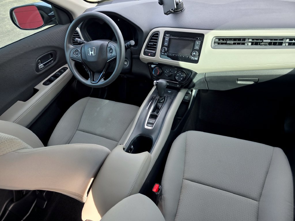 Used 2022 Honda HR-V LX image 19