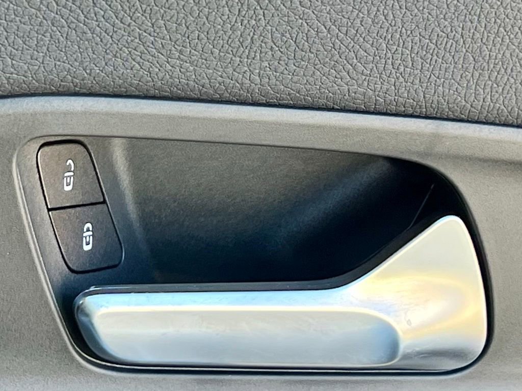 Certified 2026 Mercedes-Benz GLA 250 4MATIC image 32