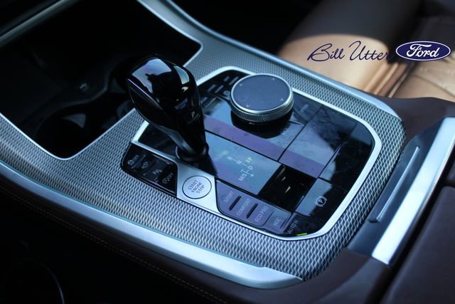 Used 2022 BMW X5 M50i image 18