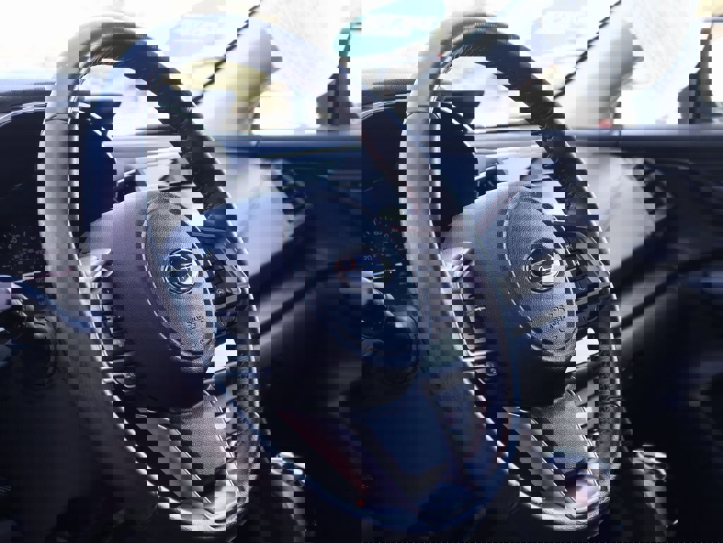 Used 2021 Subaru Crosstrek 2.0i Premium image 25