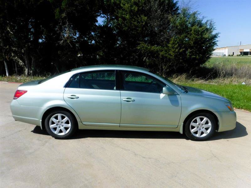 Used 2007 Toyota Avalon XL FWD image 4