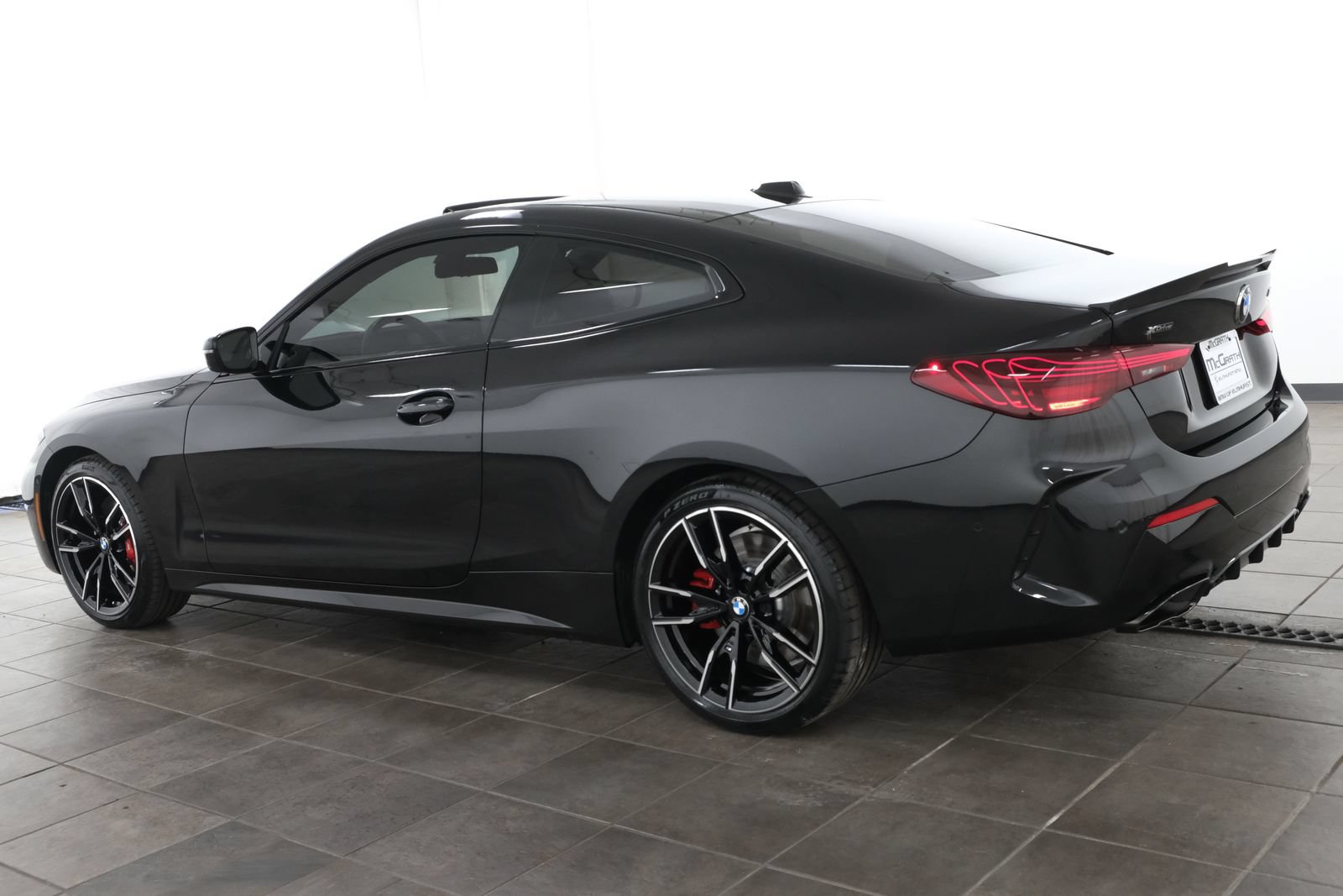Used 2026 BMW 440i xDrive Coupe w/ Premium Package AWD/4WD image 4