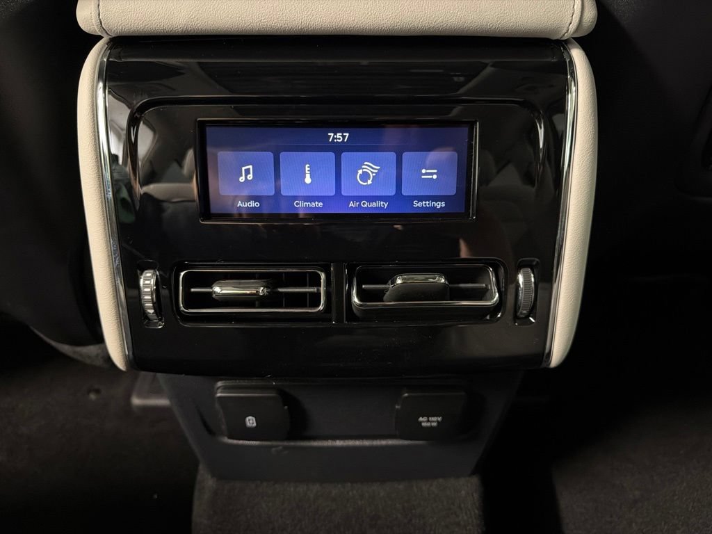 New 2026 Lincoln Aviator AWD image 37
