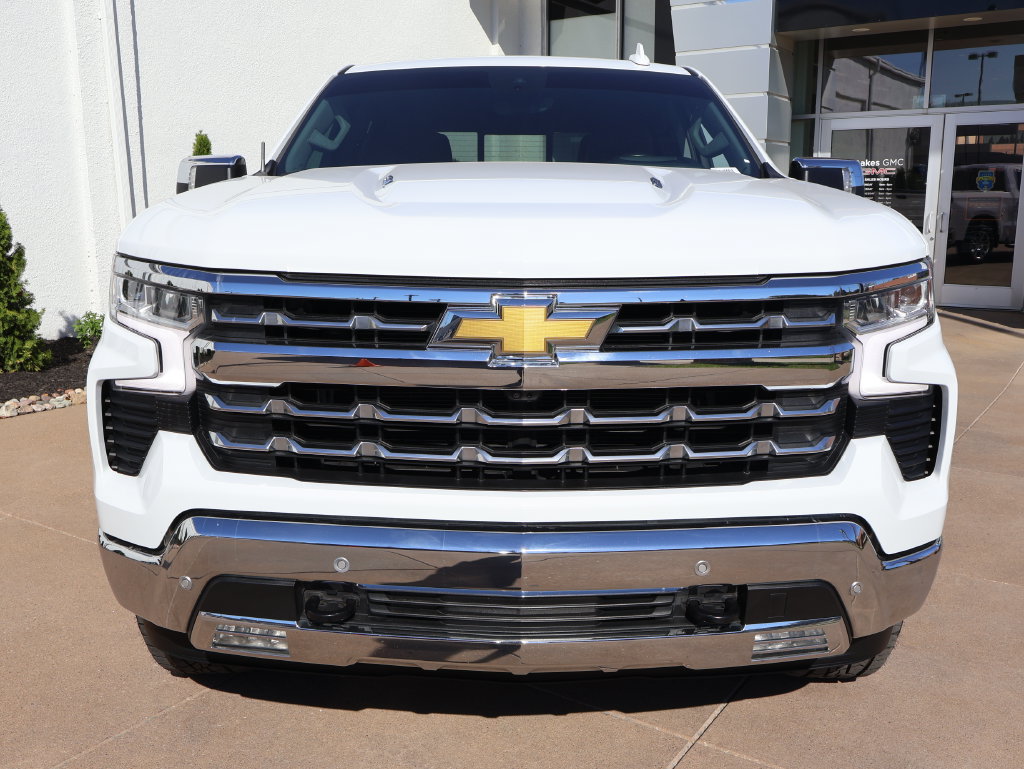 Certified 2023 Chevrolet Silverado 1500 LTZ w/ LTZ Premium Package AWD/4WD image 2