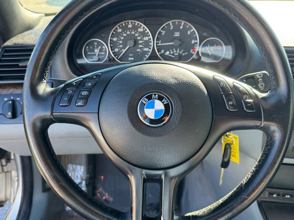 Used 2003 BMW 330Ci Convertible image 14