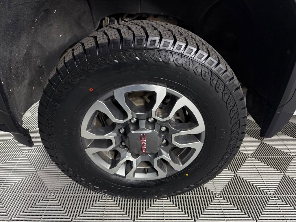 Used 2024 GMC Sierra 3500 SLE w/ SLE Convenience Package image 12