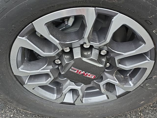 New 2025 GMC Sierra 3500 Pro image 28