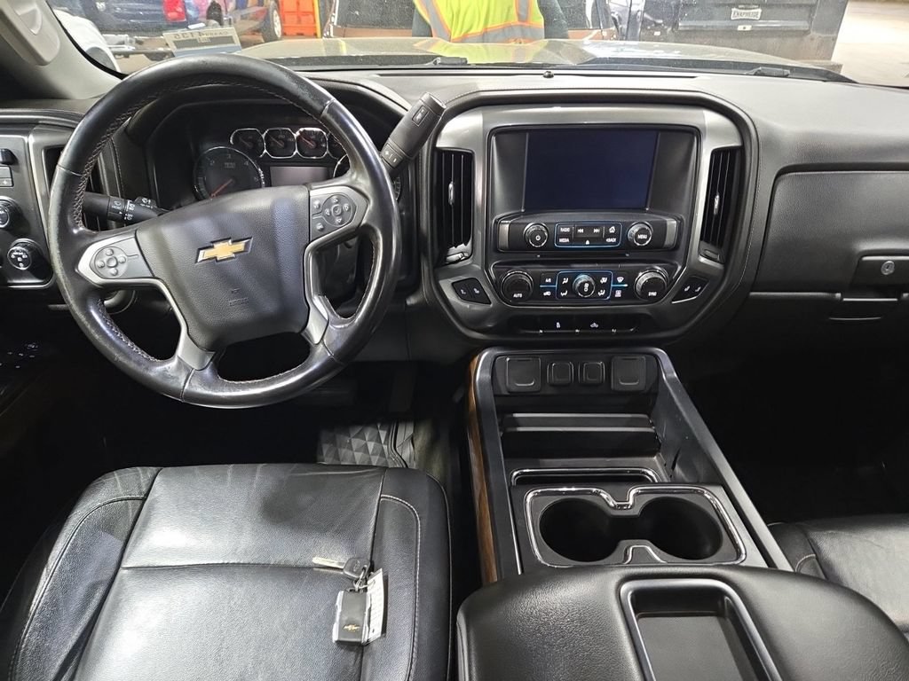 Used 2015 Chevrolet Silverado 2500 LTZ w/ Snow Plow Prep Package AWD/4WD image 9