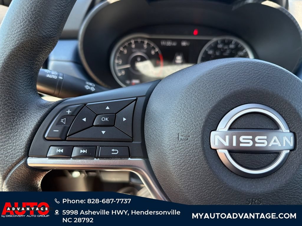 Used 2024 Nissan Versa SV w/ Trunk Package FWD image 21