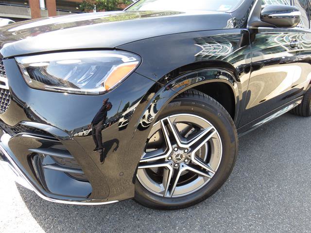 Used 2026 Mercedes-Benz GLE 450 4MATIC w/ Winter Package image 26