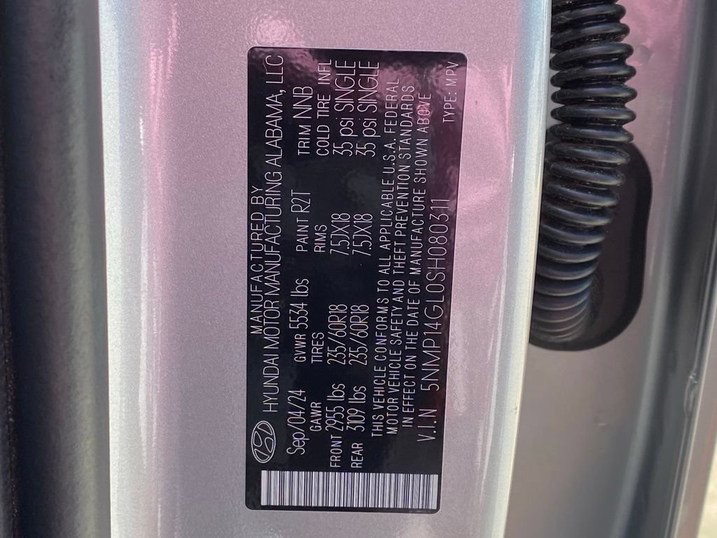 Used 2025 Hyundai Santa Fe SE FWD image 30