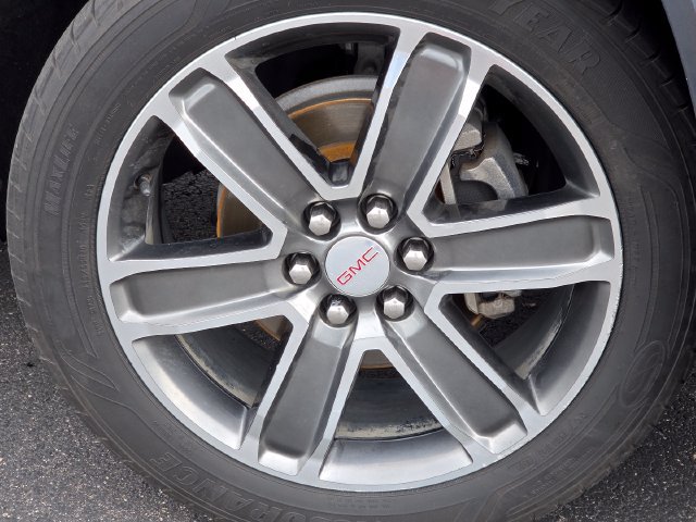 Used 2019 GMC Acadia Denali w/ Technology Package AWD/4WD image 12