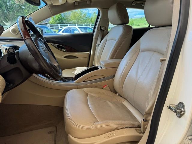 Used 2010 Buick LaCrosse CXL w/ Luxury Package FWD image 8