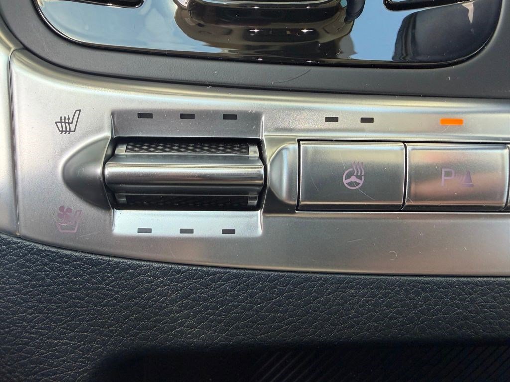 Used 2026 Kia Carnival SX Prestige image 18
