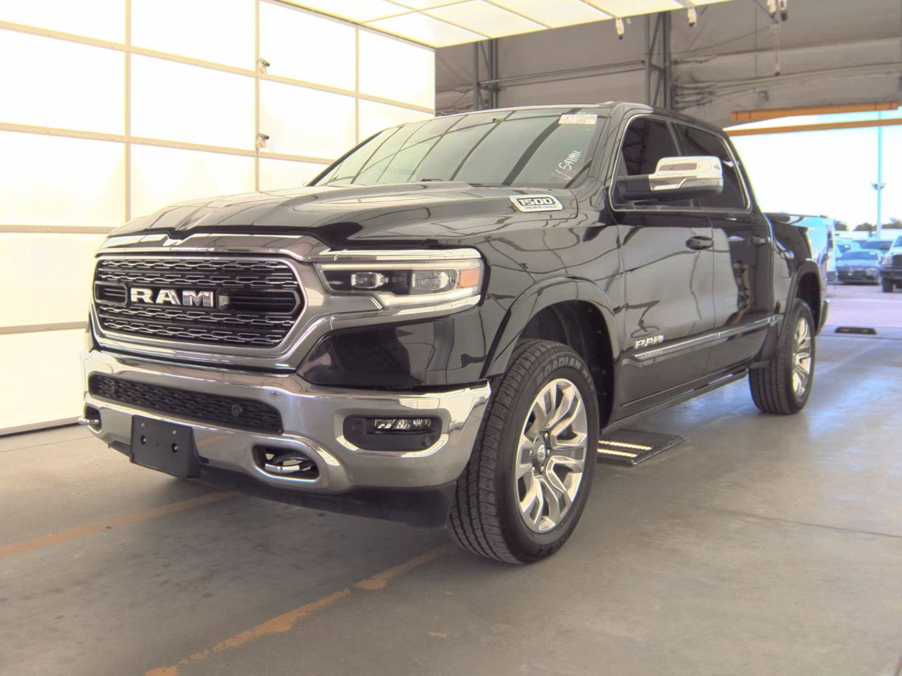 Used 2023 RAM 1500 Limited image 1