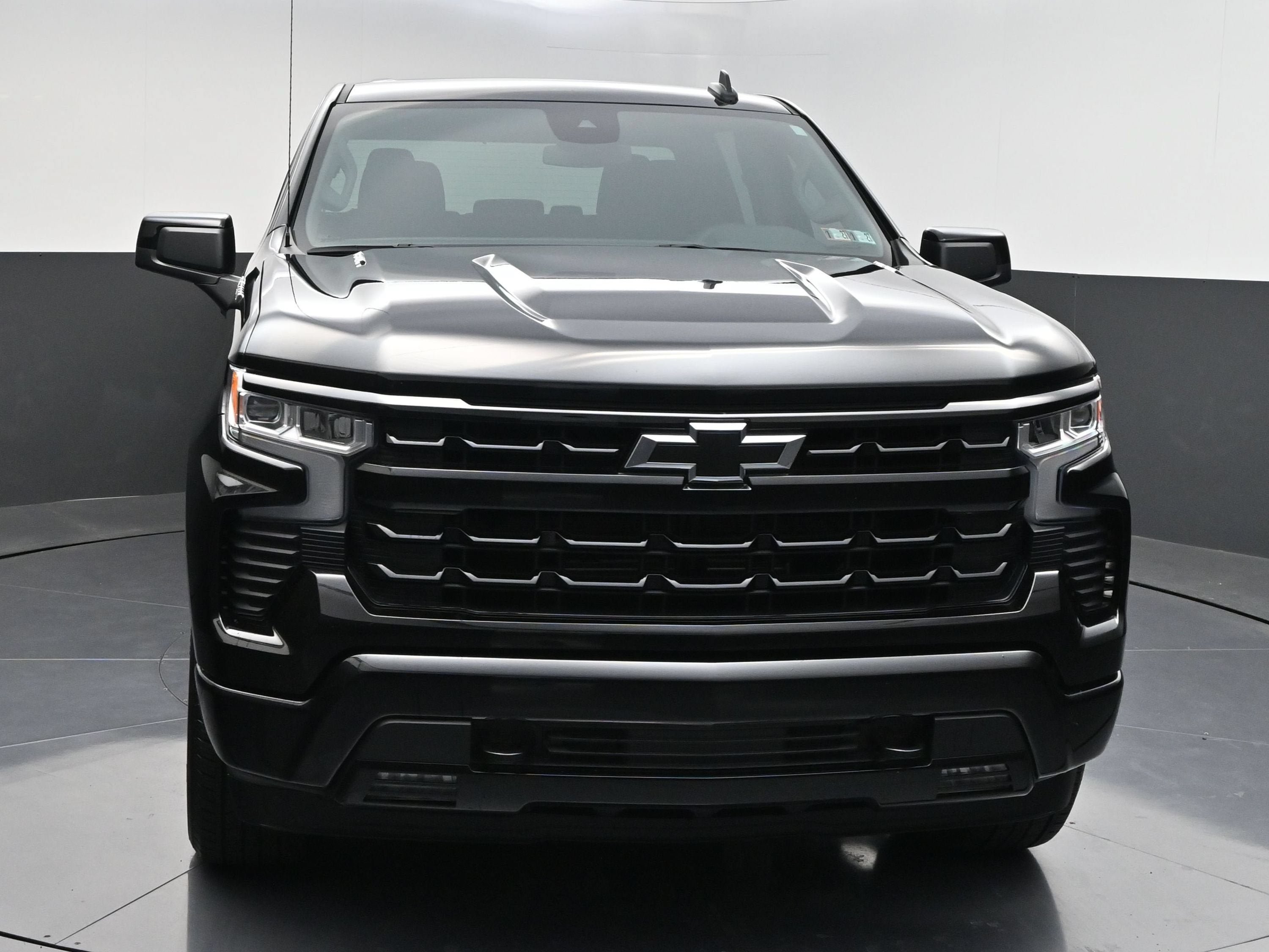 Certified 2025 Chevrolet Silverado 1500 RST w/ LPO, Liner Protection Package AWD/4WD image 2