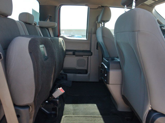 Used 2015 Ford F150 XL w/ Equipment Group 101A Mid AWD/4WD image 28