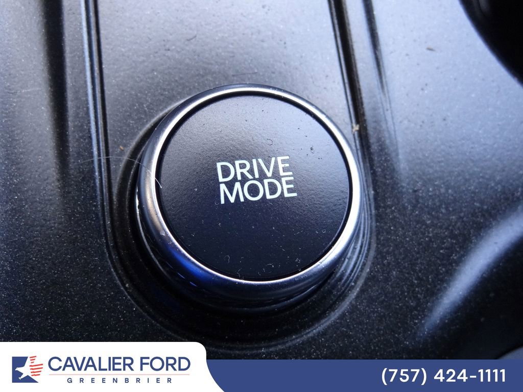 Certified 2025 Ford Explorer ST-Line AWD/4WD image 34