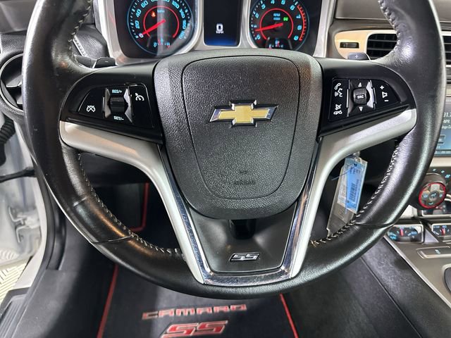 Used 2014 Chevrolet Camaro SS w/ RS Package RWD image 11