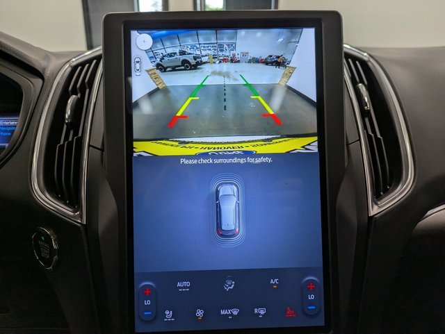Used 2022 Ford Edge ST w/ Equipment Group 401A image 13