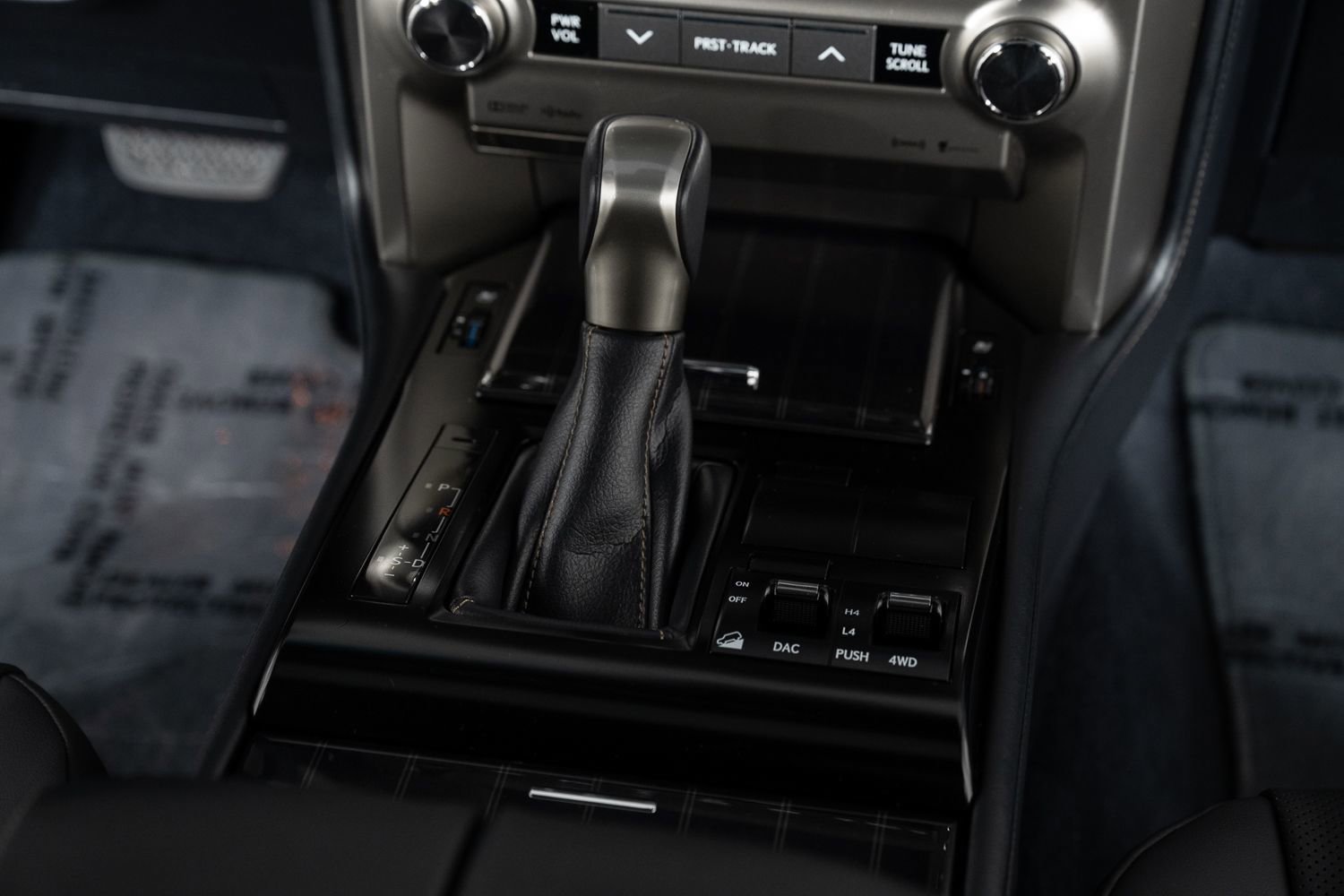 Used 2021 Lexus GX 460 Premium w/ Premium Package image 41