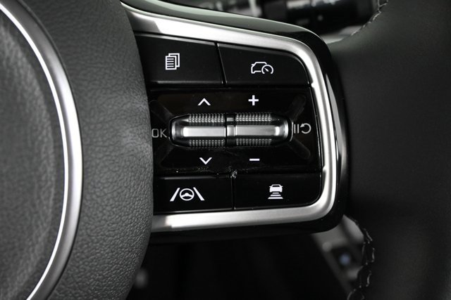 New 2025 Kia Sorento S image 20