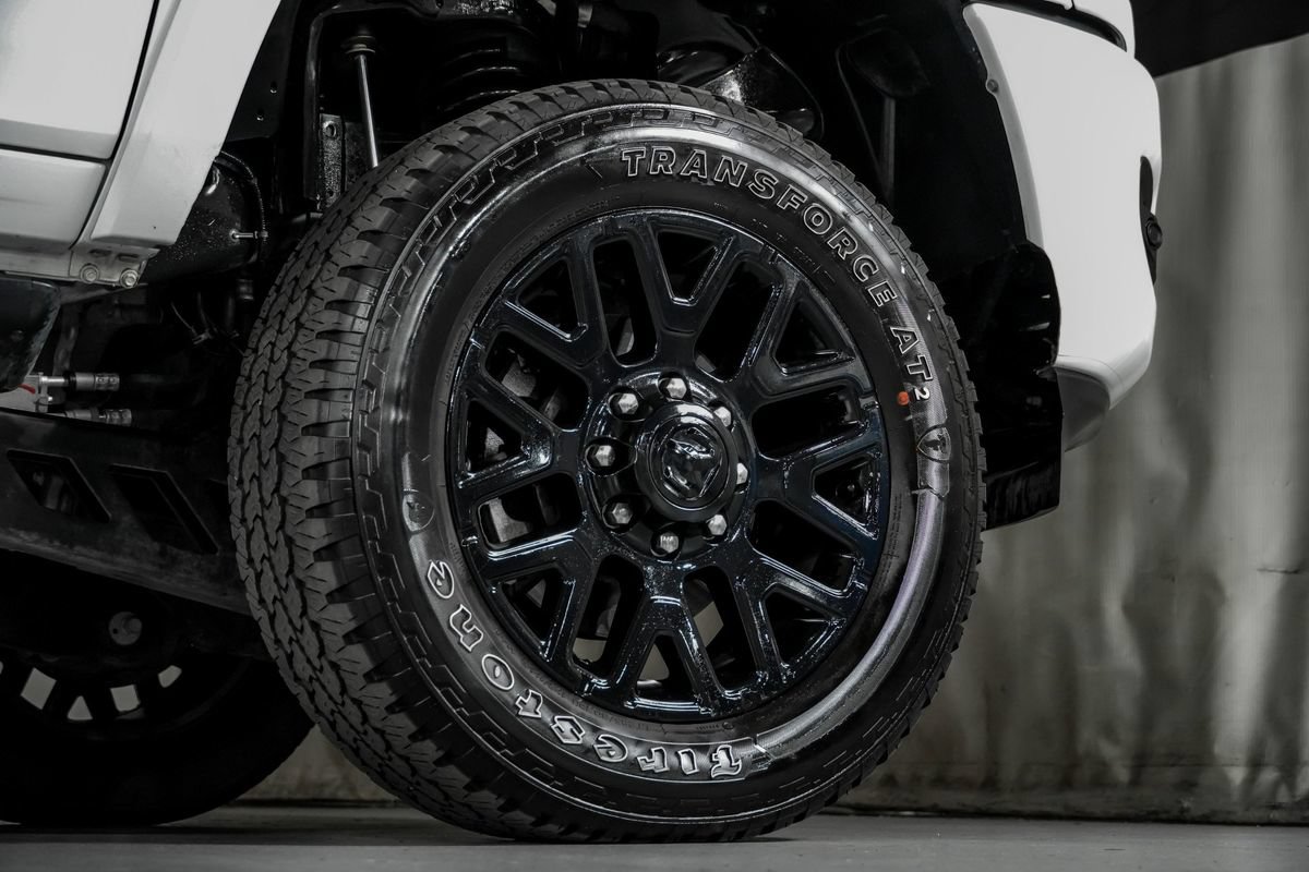 Used 2023 RAM 2500 Limited AWD/4WD image 58