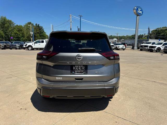 Used 2024 Nissan Rogue SV w/ SV Premium Package AWD/4WD image 5