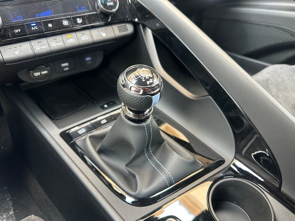 New 2025 Hyundai Elantra N FWD image 21