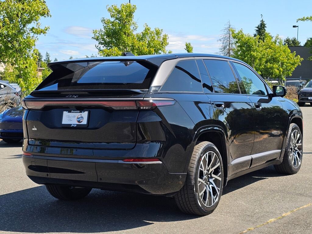 New 2025 Jeep Wagoneer S Limited image 8