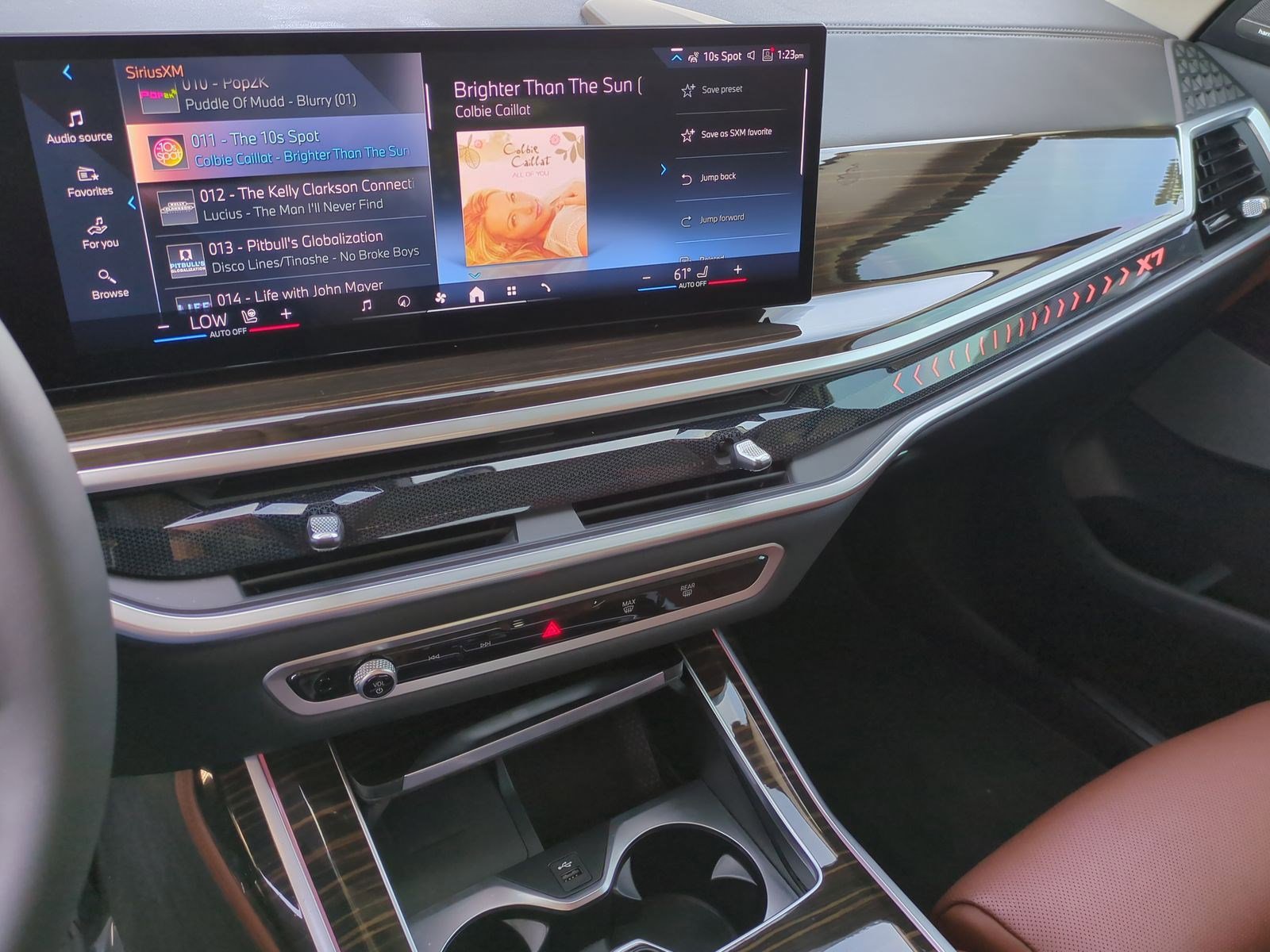 Used 2024 BMW X7 xDrive40i image 30