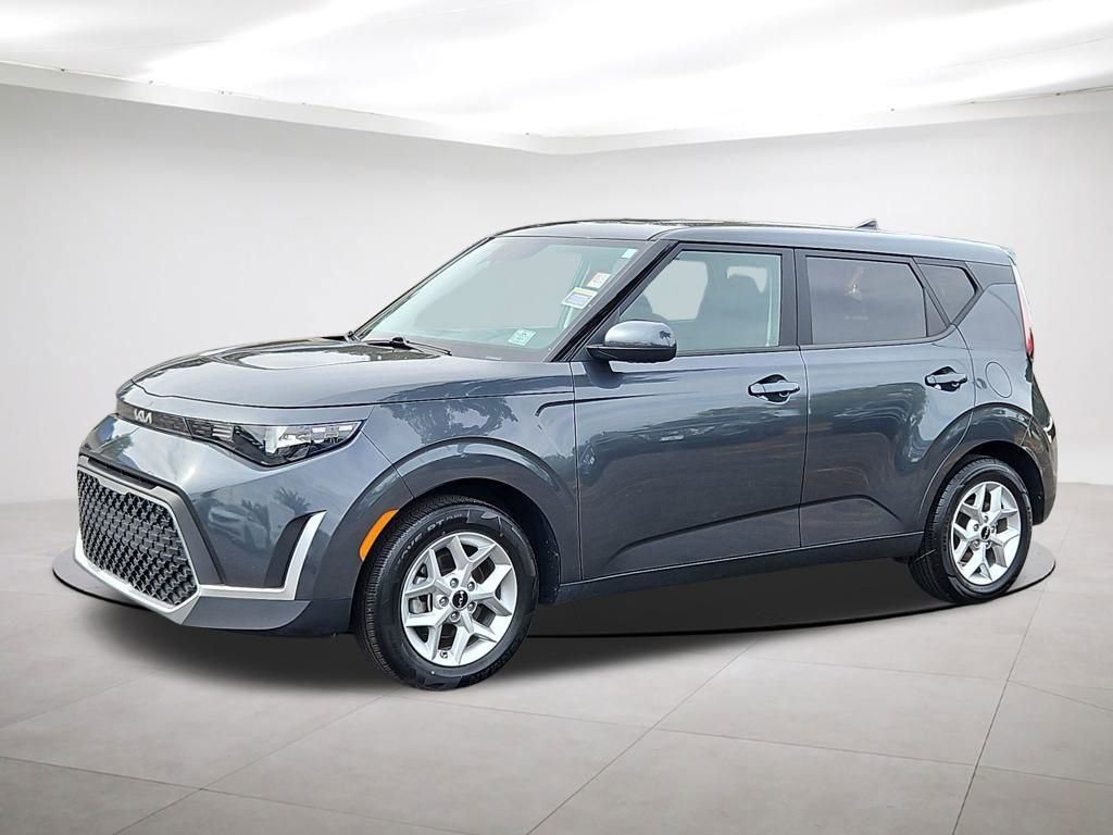 Used 2024 Kia Soul LX w/ Option Group 015 image 3