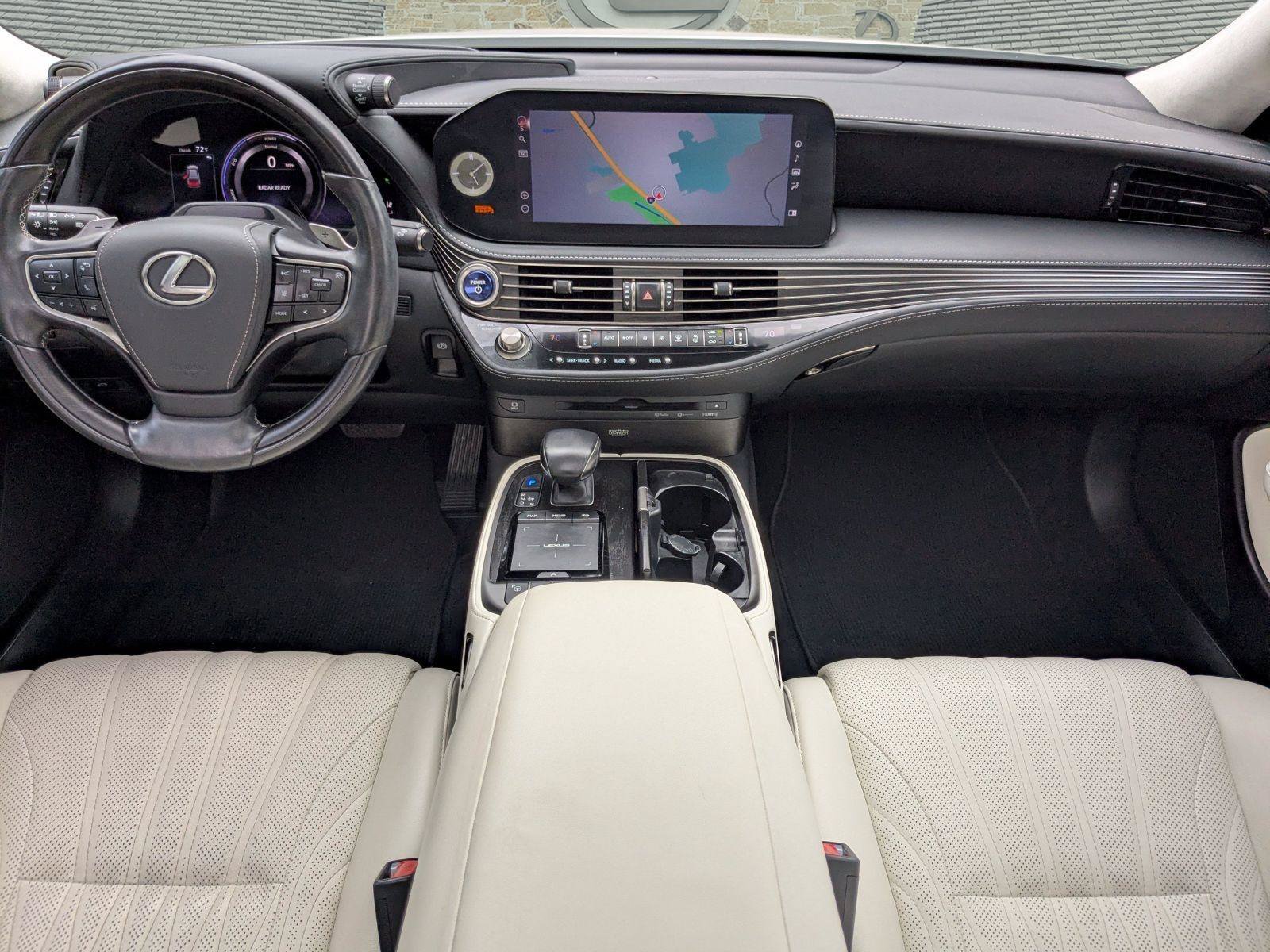 Certified 2022 Lexus LS 500h AWD w/ Luxury Package image 19