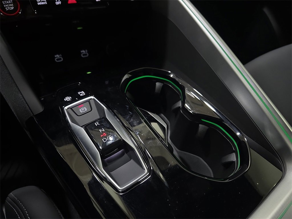 New 2025 Audi SQ5 Prestige image 25