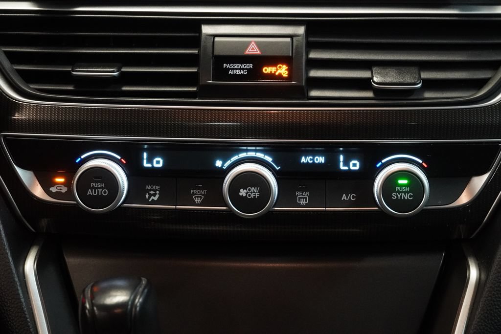 Used 2018 Honda Accord Sport image 20
