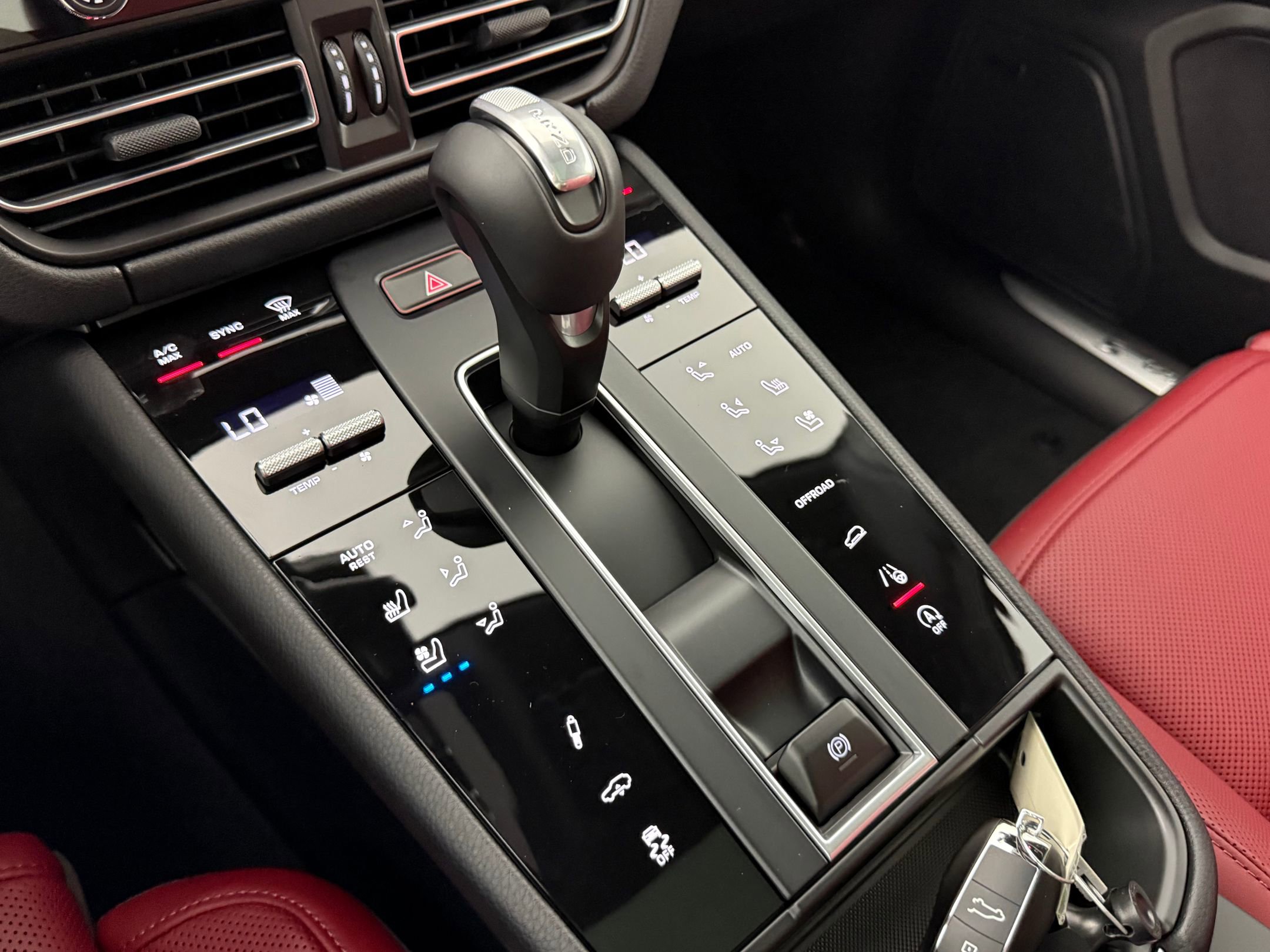 New 2026 Porsche Macan S image 22