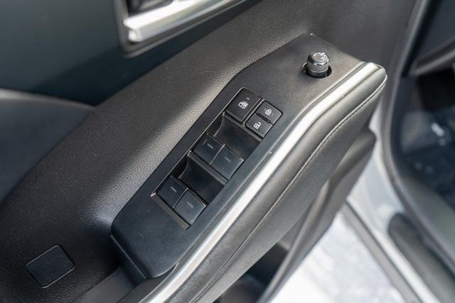 Used 2024 Toyota Highlander XLE image 22