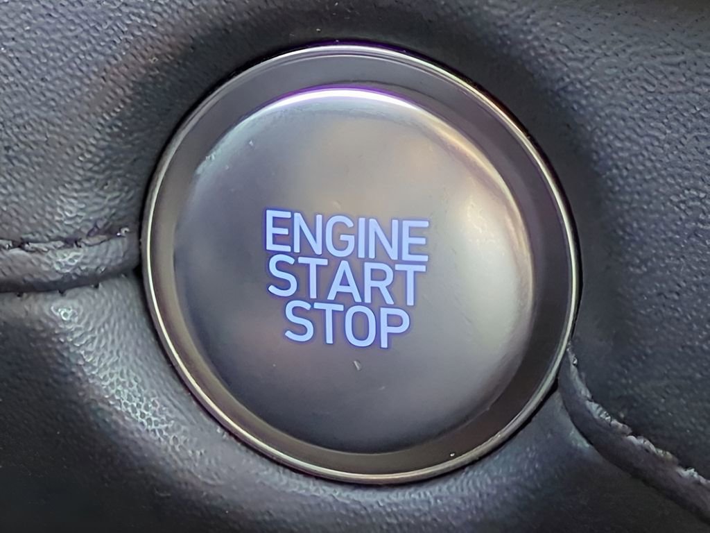 Used 2023 Hyundai Santa Fe Limited image 30