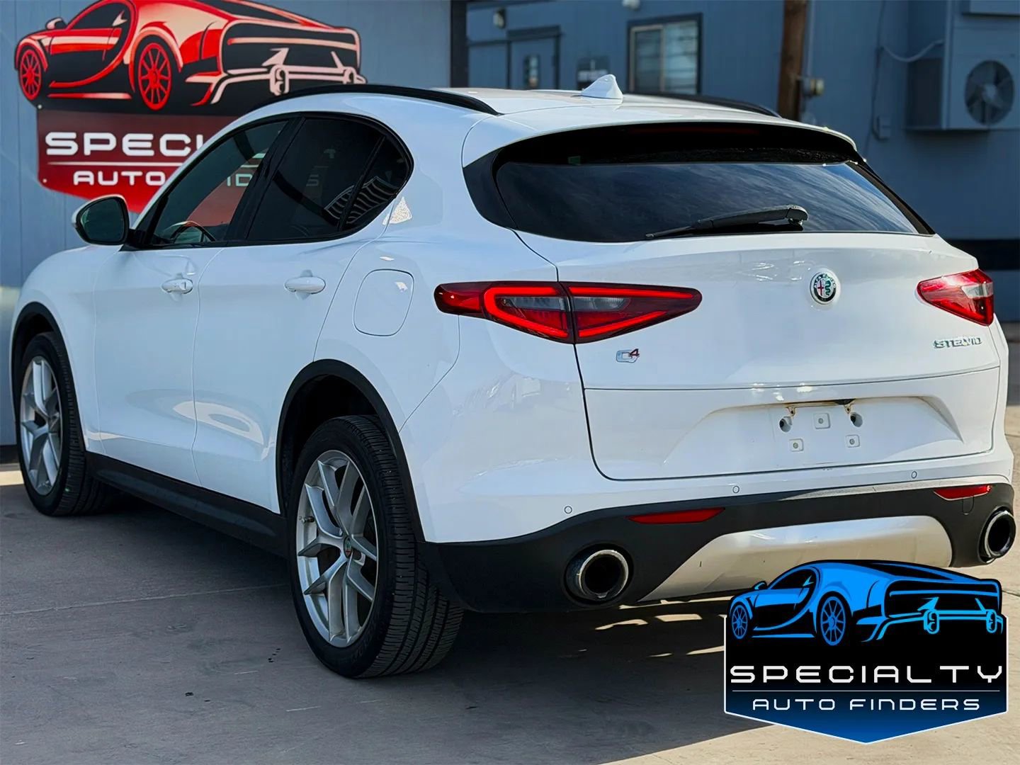 Used 2018 Alfa Romeo Stelvio Ti Sport AWD/4WD image 4