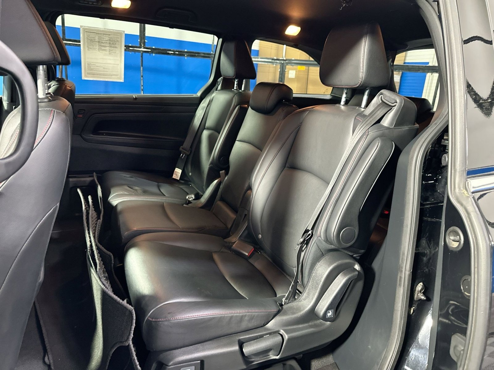 Used 2023 Honda Odyssey Sport image 30