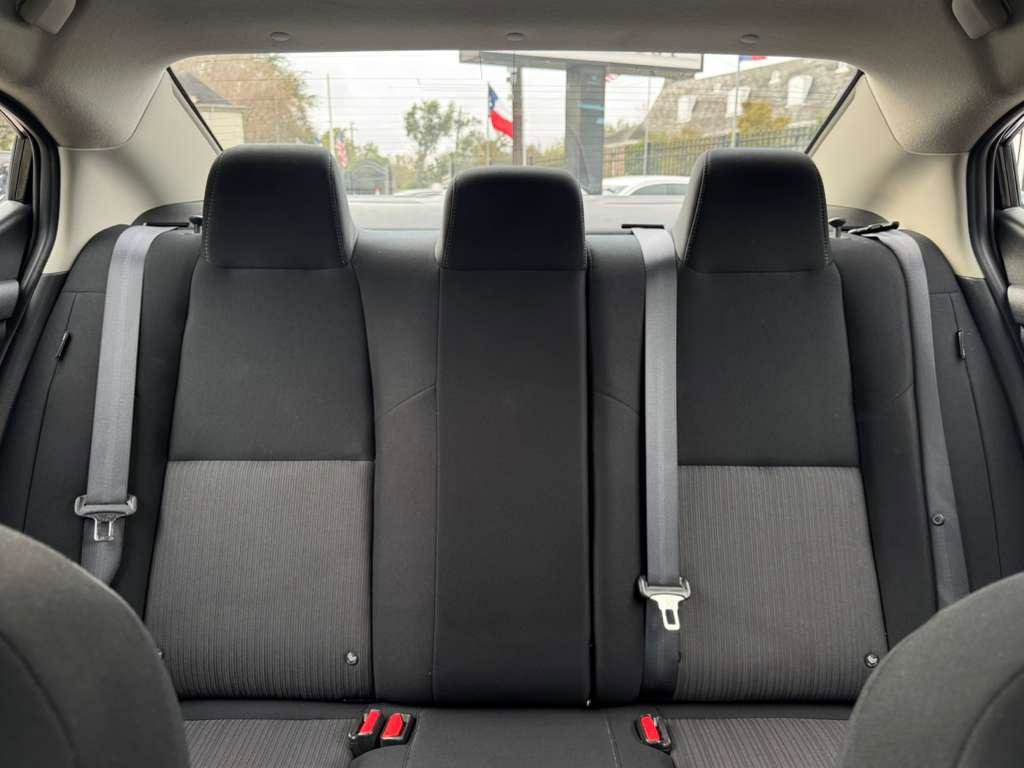 Used 2023 Nissan Sentra SV image 14