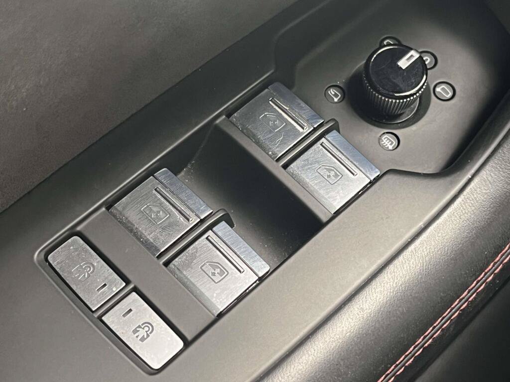Used 2021 Audi RS 7 Sportback AWD/4WD image 32