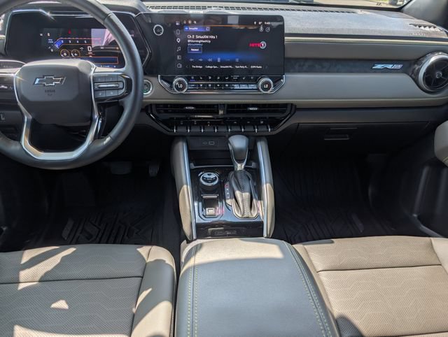 Used 2026 Chevrolet Colorado ZR2 w/ Technology Package AWD/4WD image 9