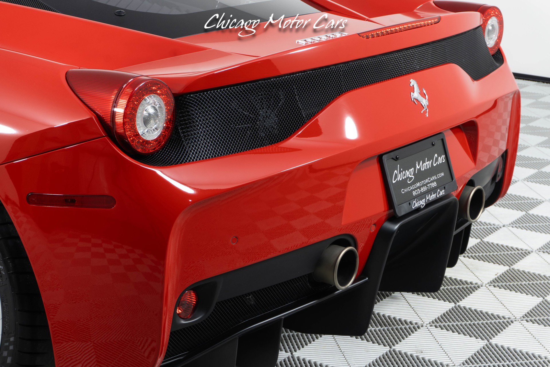 Used 2015 Ferrari 458 Speciale Coupe RWD image 25