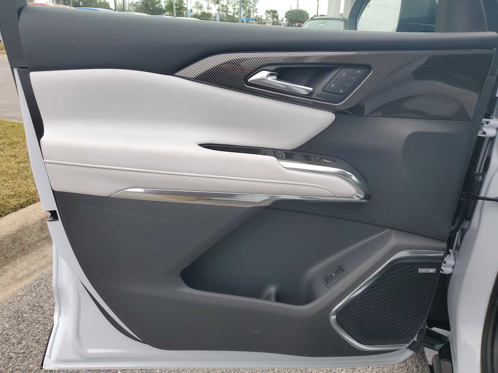 New 2026 Chevrolet Traverse High Country w/ LPO, Floor Liner Package image 16